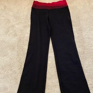 Lululemon yoga pants